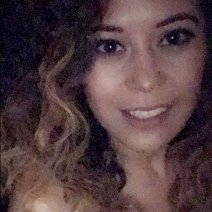 Meet your Posher, Jasmin